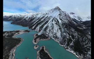 極致獨(dú)特的絕美冰川，絕世秘境薩普神山。