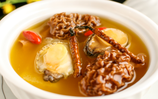 冬蟲夏草頭煲湯指南：三招解鎖滋補精華