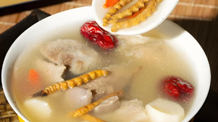 長期吃冬蟲夏草能長頭發(fā)嗎？科學(xué)解讀與實(shí)用建議